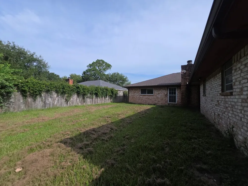 2218 Hamman Road Bay City, TX 77414