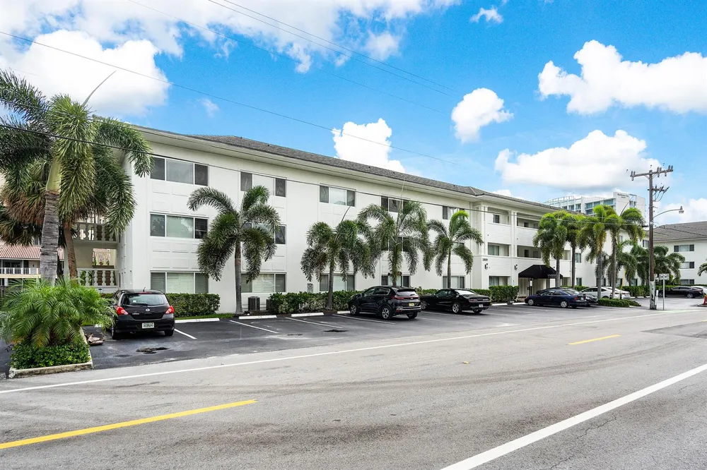 2881 NE 32nd Street #220 Fort Lauderdale, FL 33306