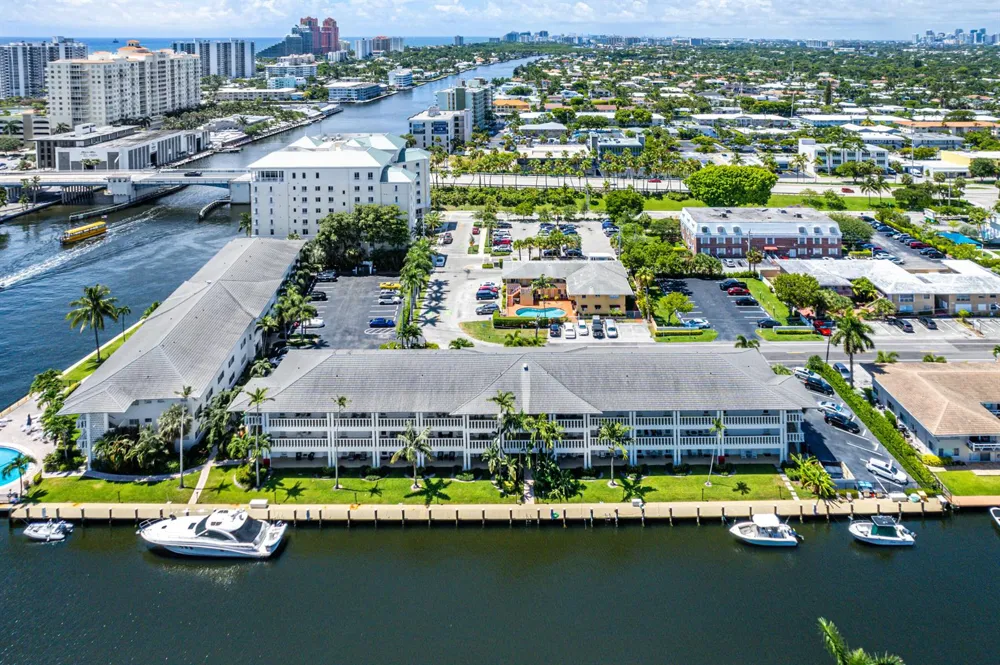 2881 NE 32nd Street #220 Fort Lauderdale, FL 33306