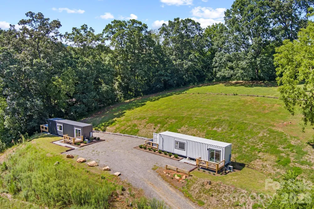 8 & 10 George Allen Ridge #A & B Arden, NC 28704