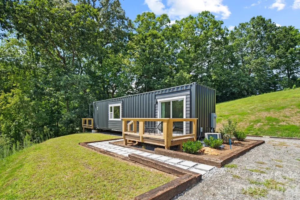 8 & 10 George Allen Ridge #A & B Arden, NC 28704
