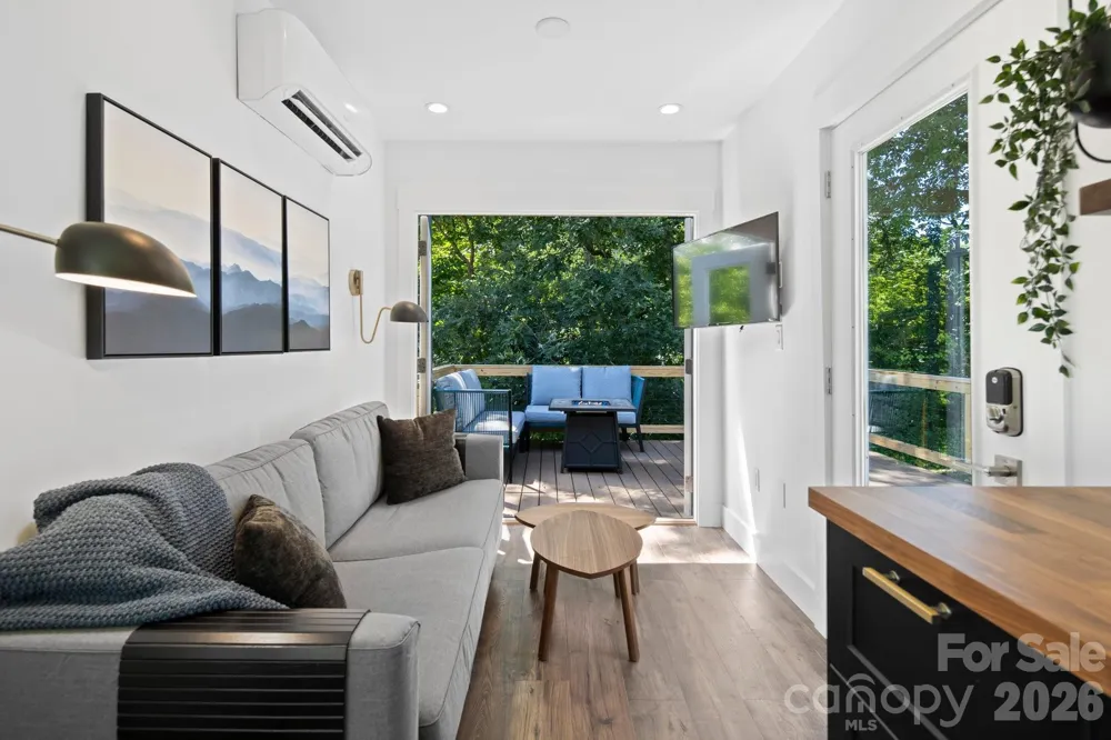 8 & 10 George Allen Ridge #A & B Arden, NC 28704