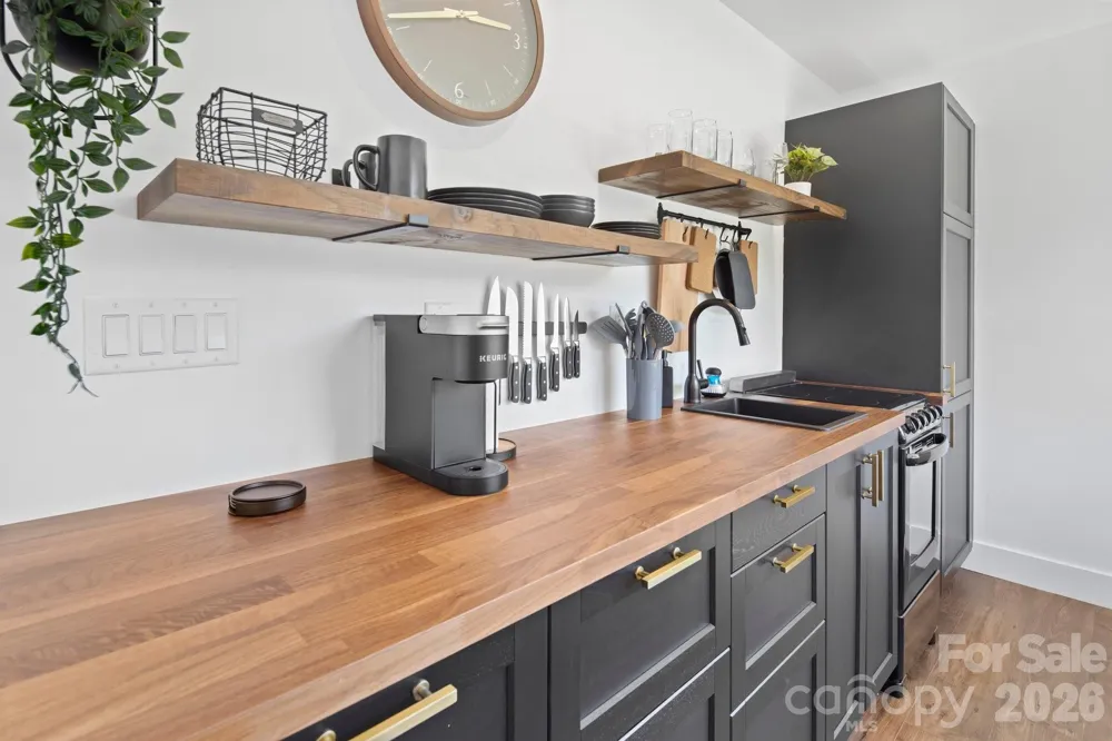 8 & 10 George Allen Ridge #A & B Arden, NC 28704