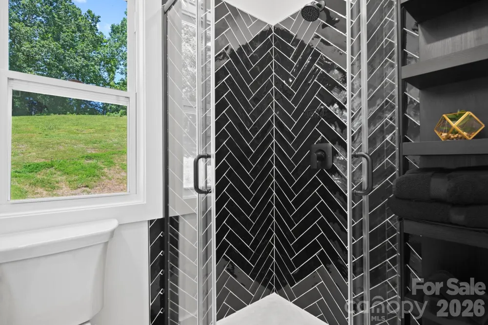 8 & 10 George Allen Ridge #A & B Arden, NC 28704