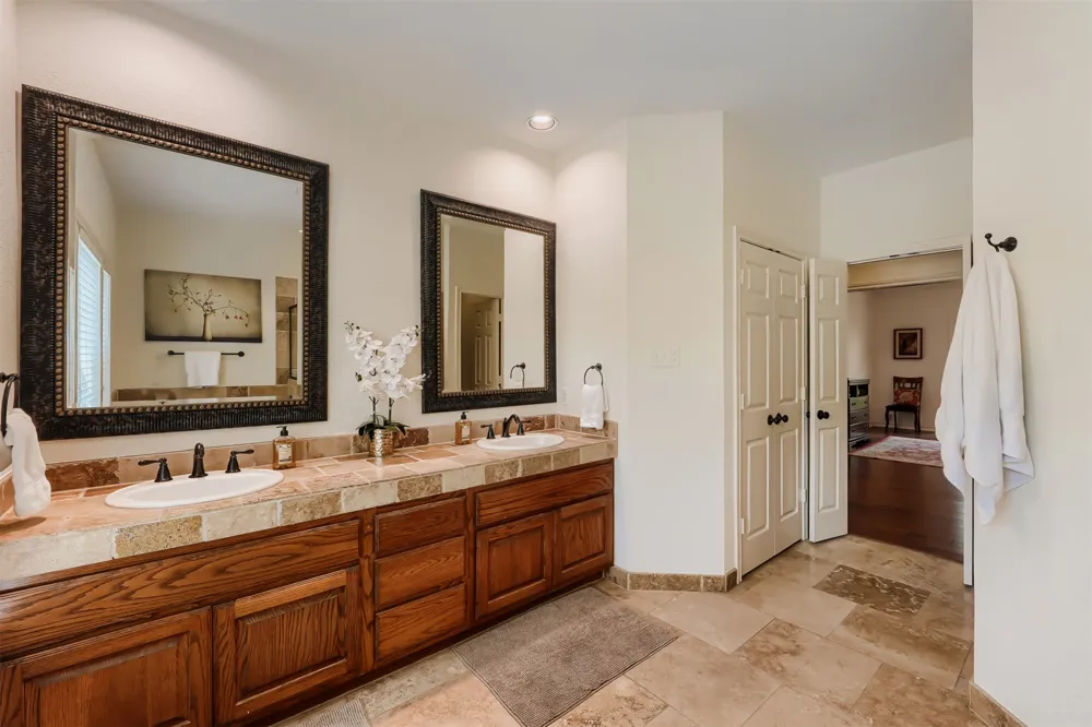 1918 Lakeway Boulevard Lakeway, TX 78734
