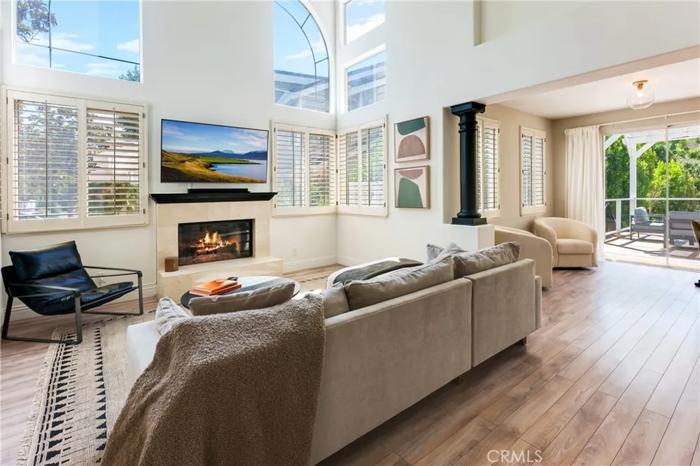 1151 Westcreek Lane Westlake Village, CA 91362