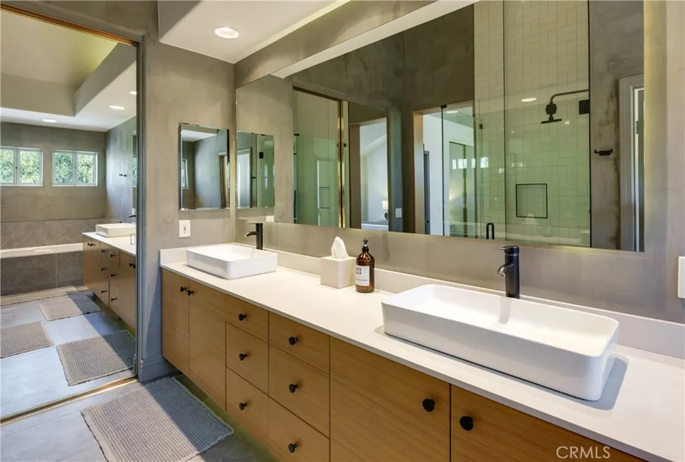 1151 Westcreek Lane Westlake Village, CA 91362