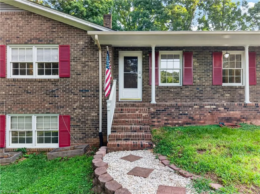 1116 Cranbrook Way Asheboro, NC 27205