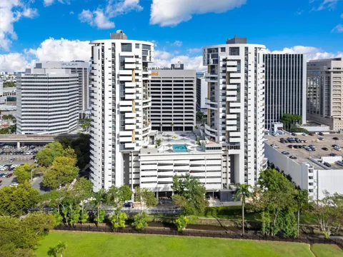 120 CARLOS E. CHARDÓN AVENUE #1401