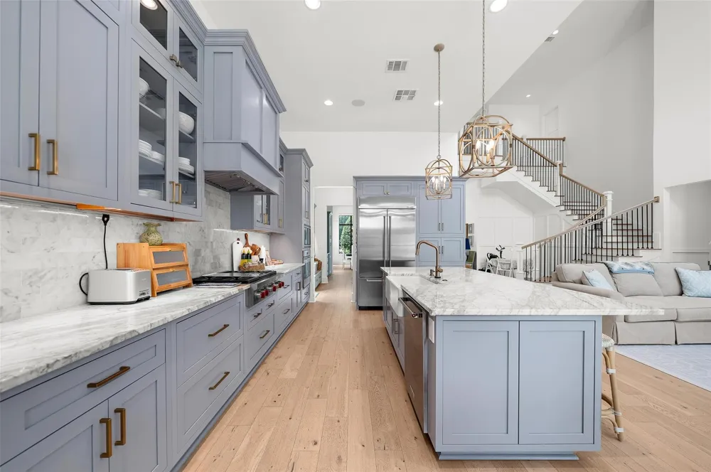 215 W 34th Street Houston, TX 77018