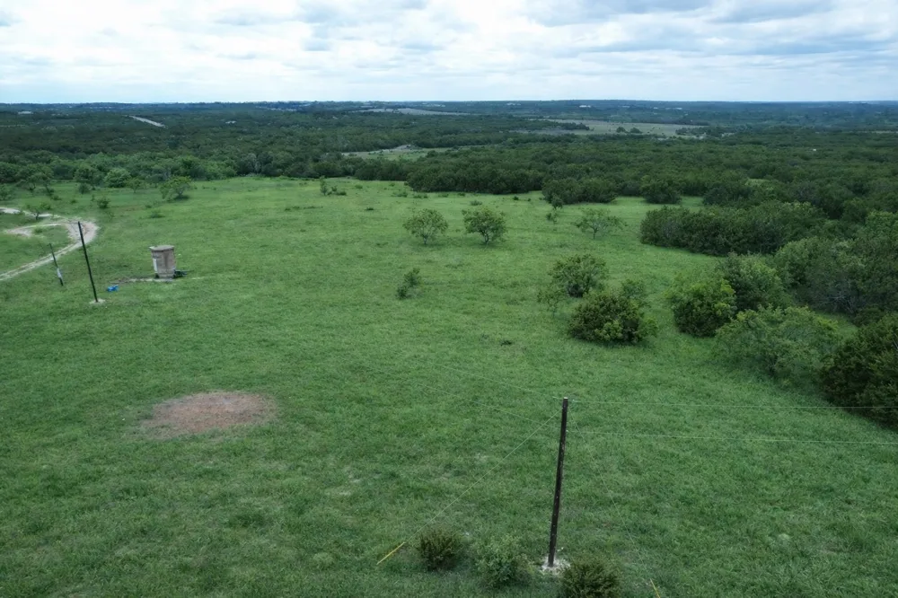 View Circle Lampasas, TX 76550
