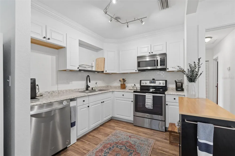 4924 45TH AVENUE St Petersburg, FL 33709