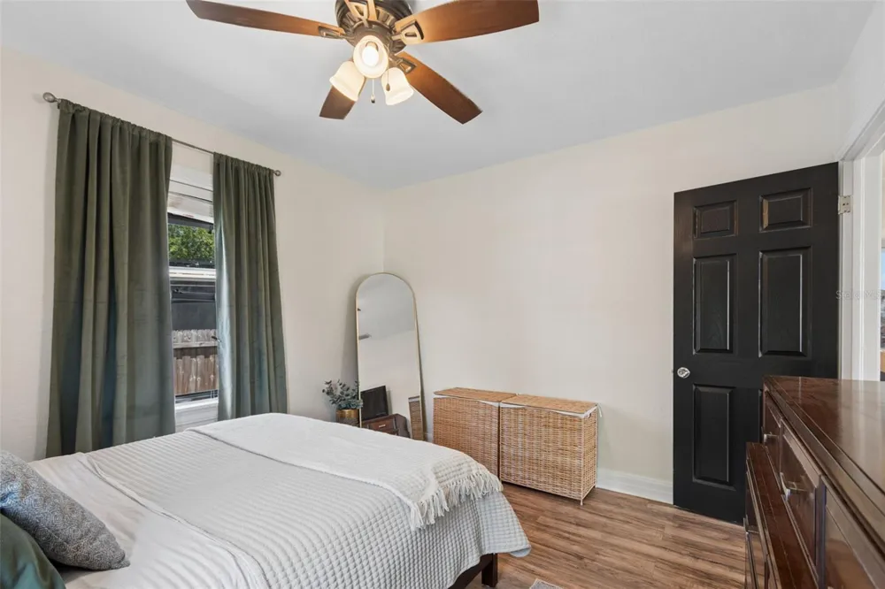 4924 45TH AVENUE St Petersburg, FL 33709