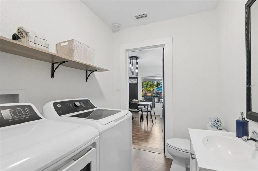 4924 45TH AVENUE St Petersburg, FL 33709