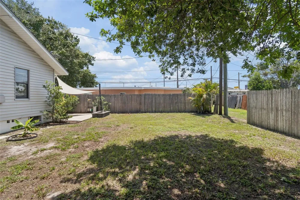 4924 45TH AVENUE St Petersburg, FL 33709