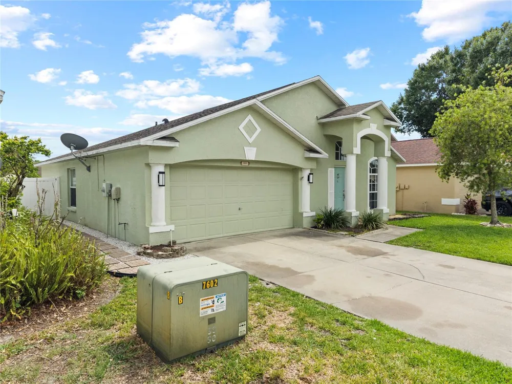 25237 SEVEN RIVERS CIRCLE Land O Lakes, FL 34639