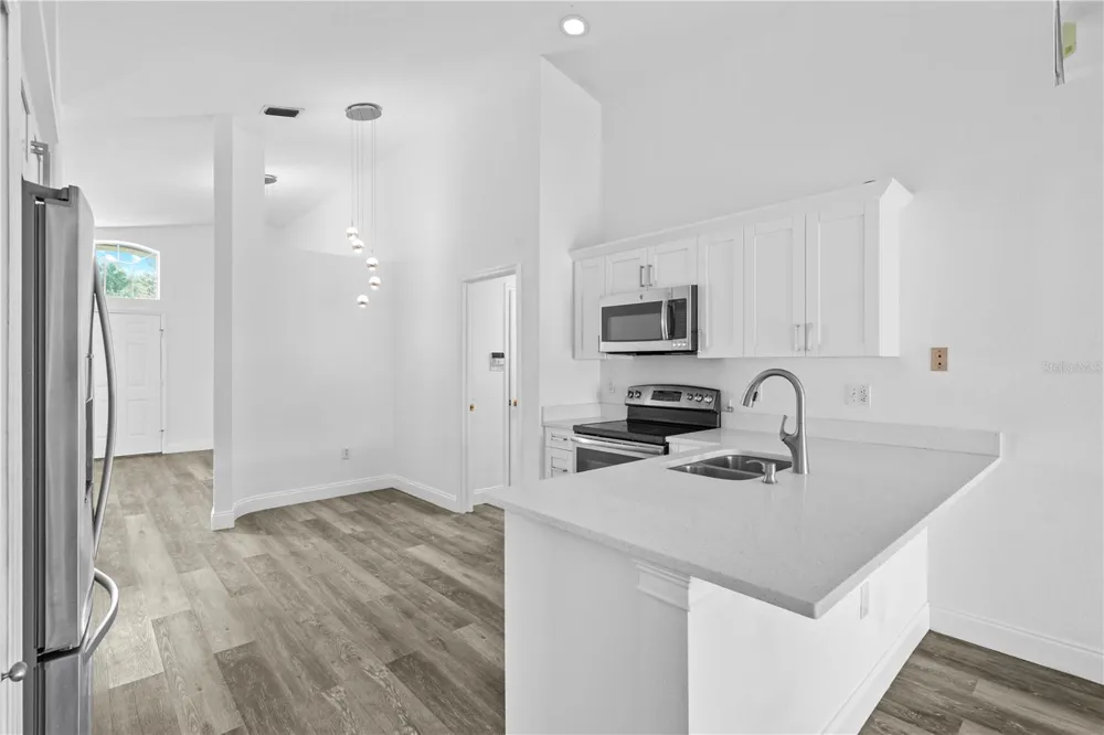25237 SEVEN RIVERS CIRCLE Land O Lakes, FL 34639