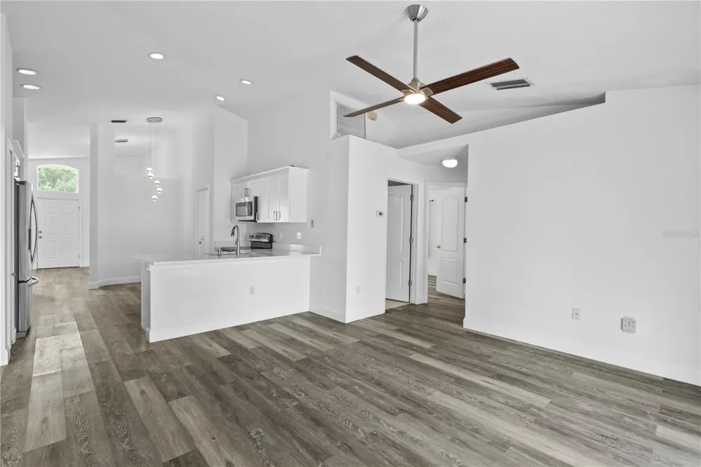 25237 SEVEN RIVERS CIRCLE Land O Lakes, FL 34639