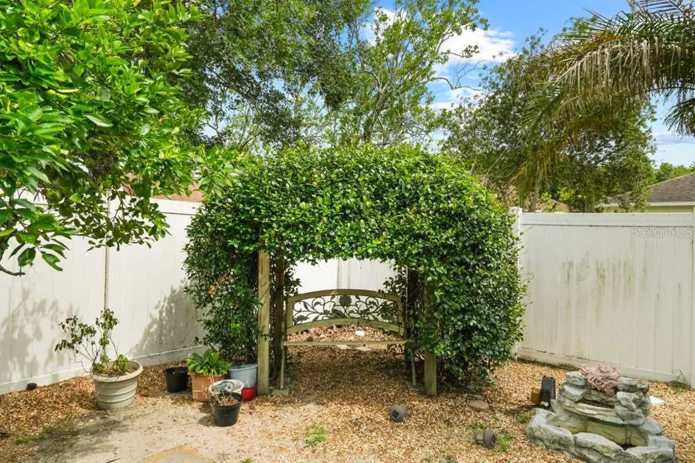 25237 SEVEN RIVERS CIRCLE Land O Lakes, FL 34639