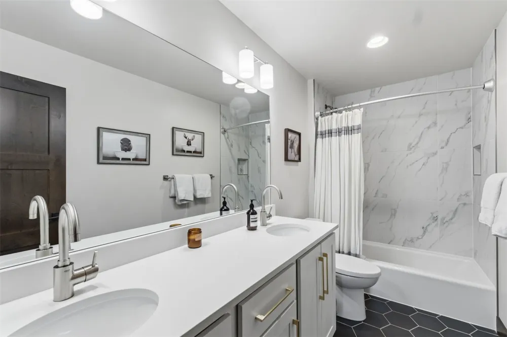 58 W Baron Way Silverthorne, CO 80498