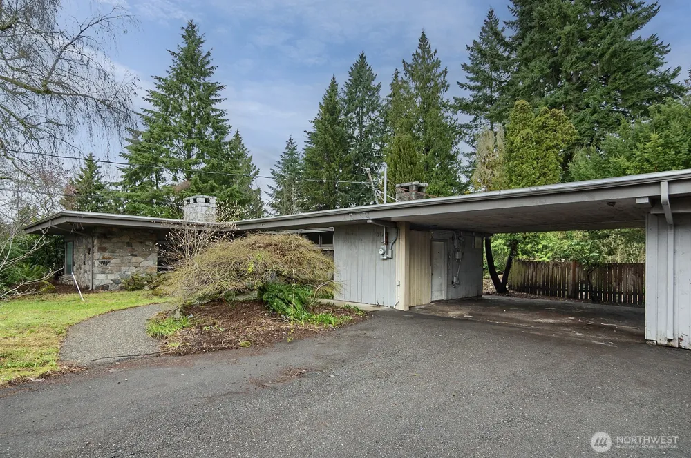 700 Reiten Road Kent, WA 98030