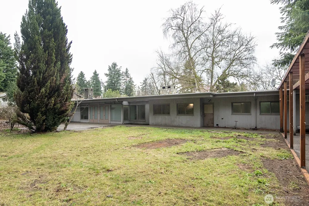 700 Reiten Road Kent, WA 98030