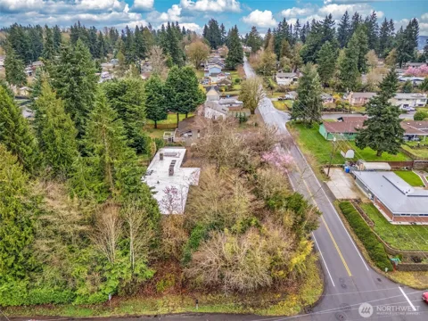 700 Reiten Road