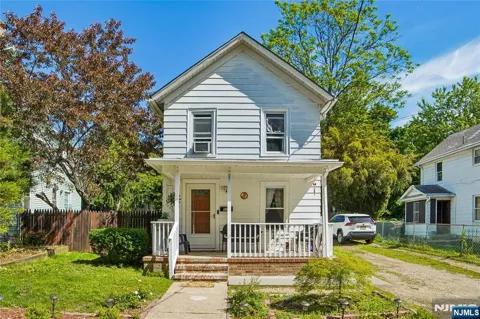 37 Stoll Street