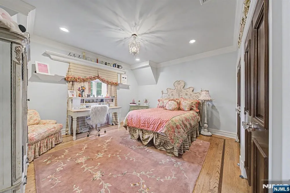 30 FRED Street Old Tappan, NJ 07675