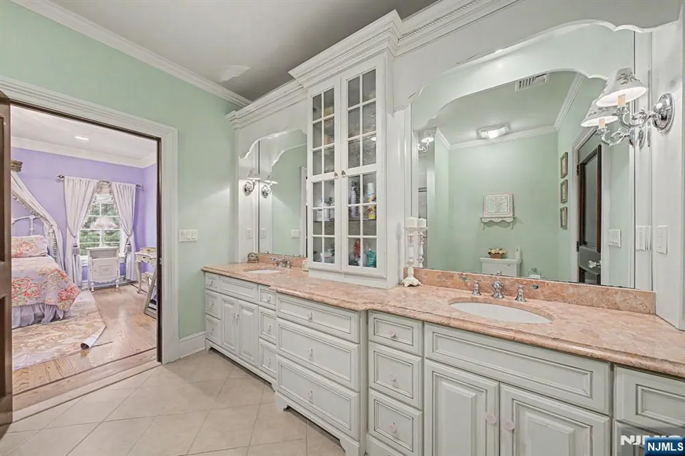 30 FRED Street Old Tappan, NJ 07675
