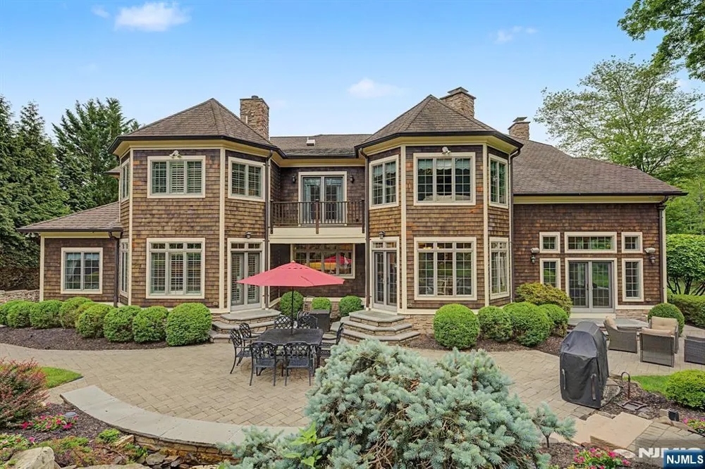 30 FRED Street Old Tappan, NJ 07675