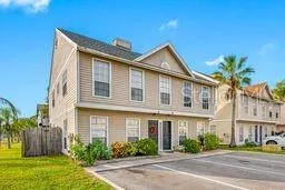 132 DOUGLAS ROAD W #A