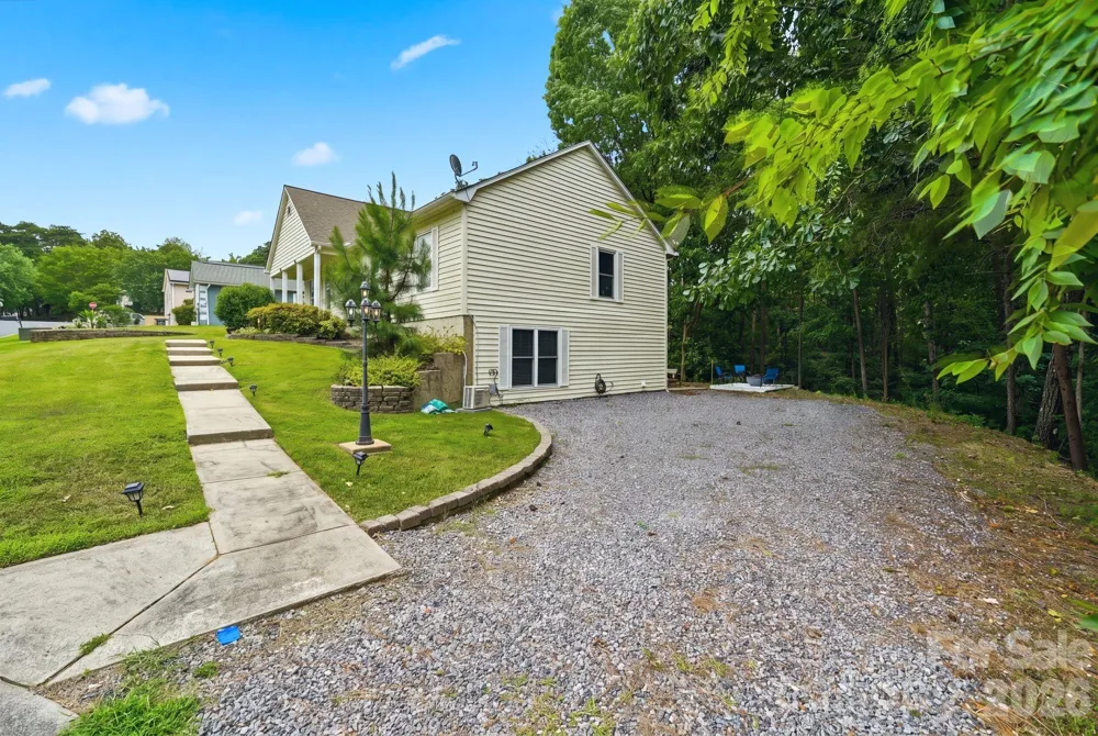 12017 Baywoods Drive Tega Cay, SC 29708