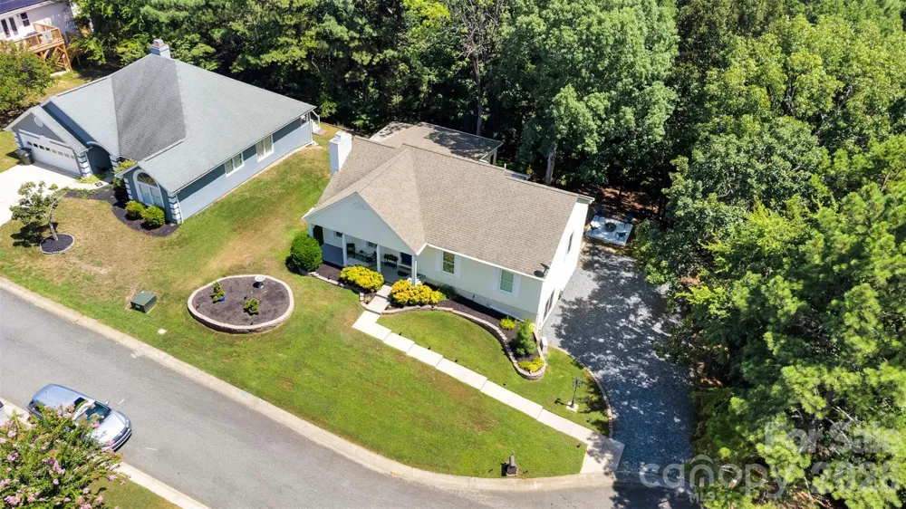 12017 Baywoods Drive Tega Cay, SC 29708
