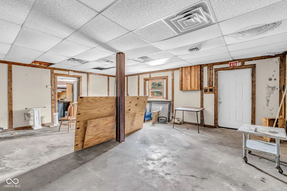 204 Meridian Street Roachdale, IN 46172