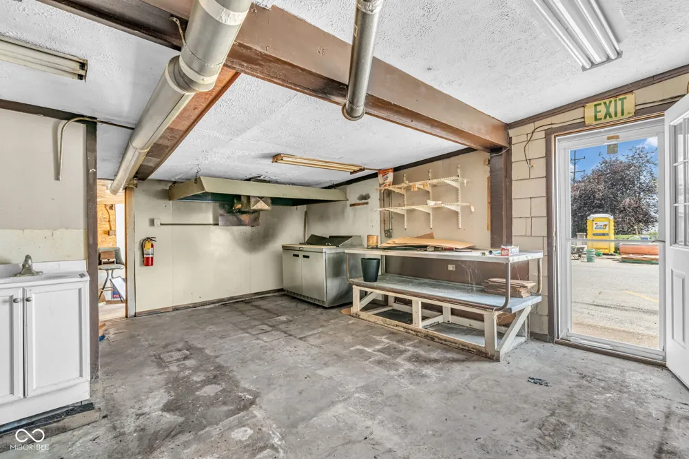 204 Meridian Street Roachdale, IN 46172