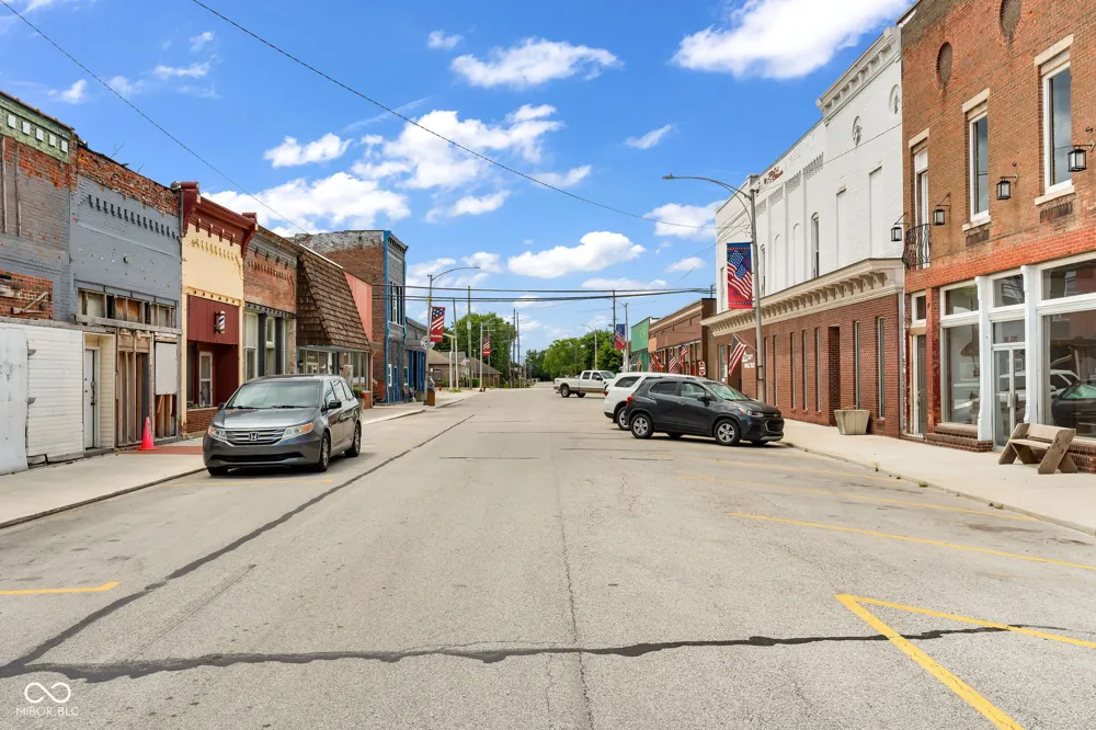 204 Meridian Street Roachdale, IN 46172
