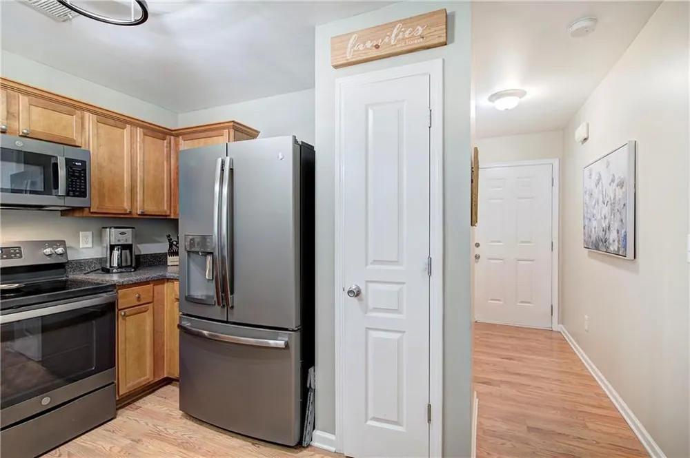 126 Oakview Passage Canton, GA 30114