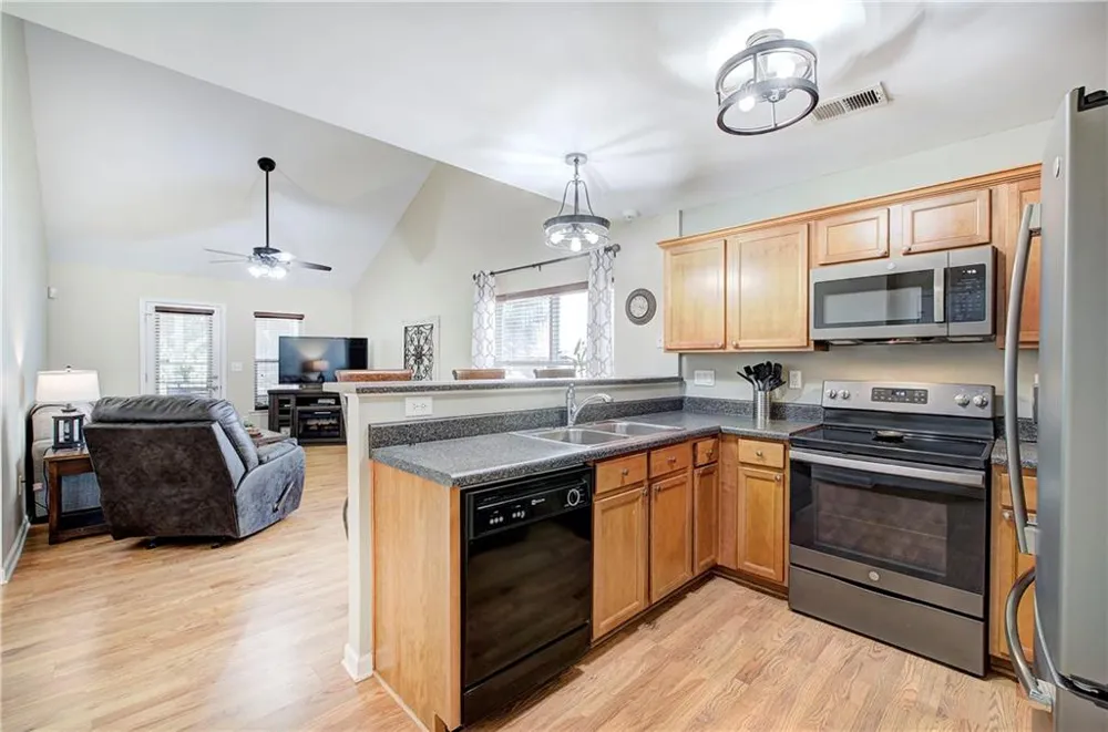 126 Oakview Passage Canton, GA 30114