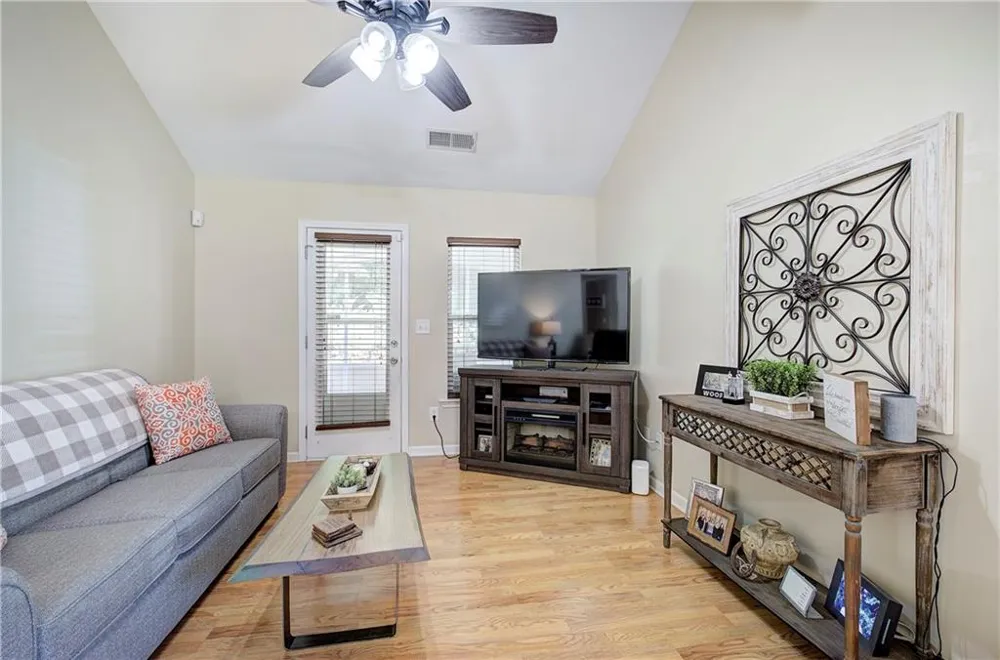 126 Oakview Passage Canton, GA 30114
