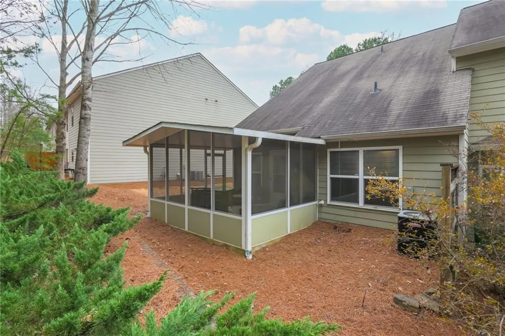 126 Oakview Passage Canton, GA 30114