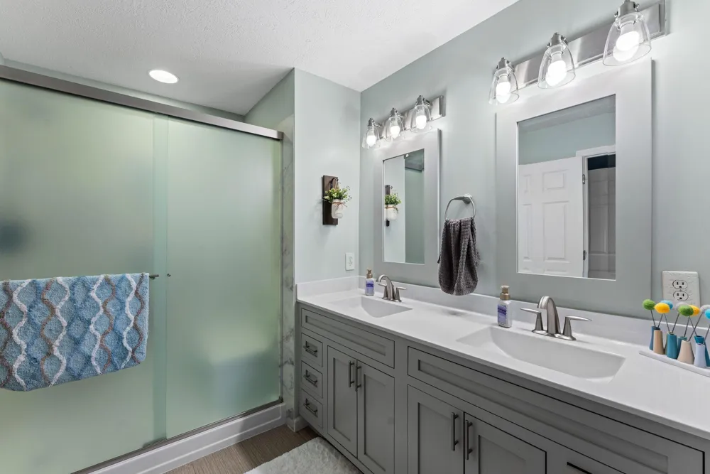 1208 Timber Way Stillwater, MN 55082