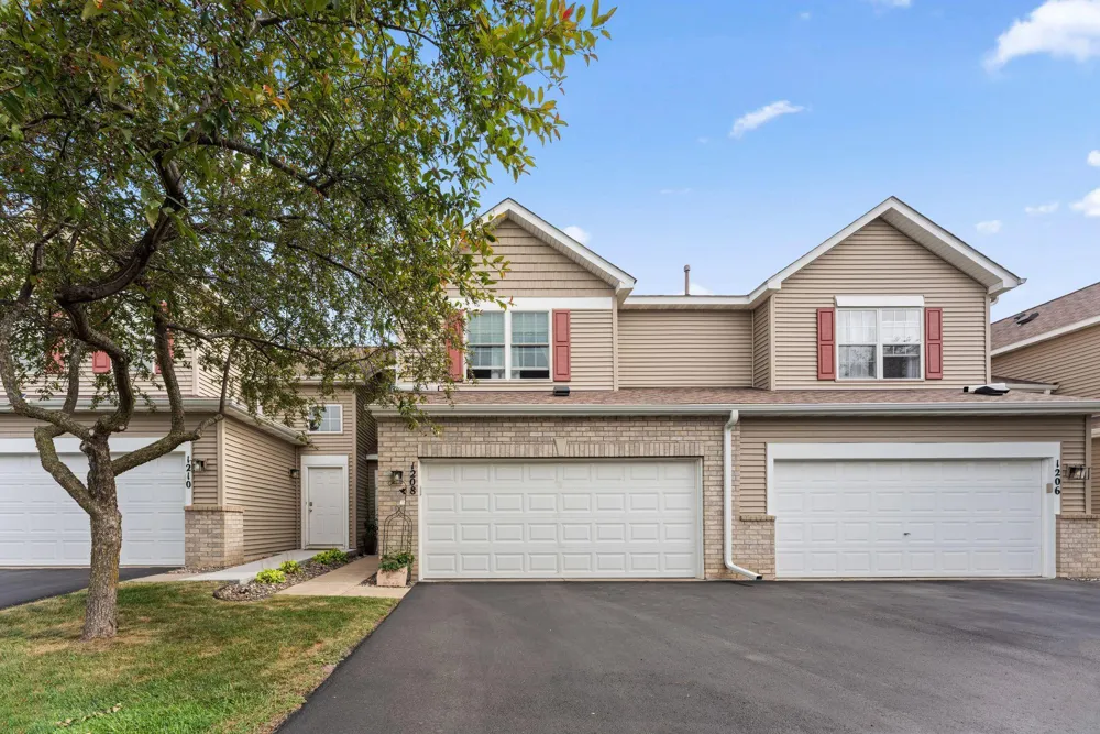 1208 Timber Way Stillwater, MN 55082