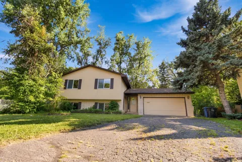 630 Hall Lane