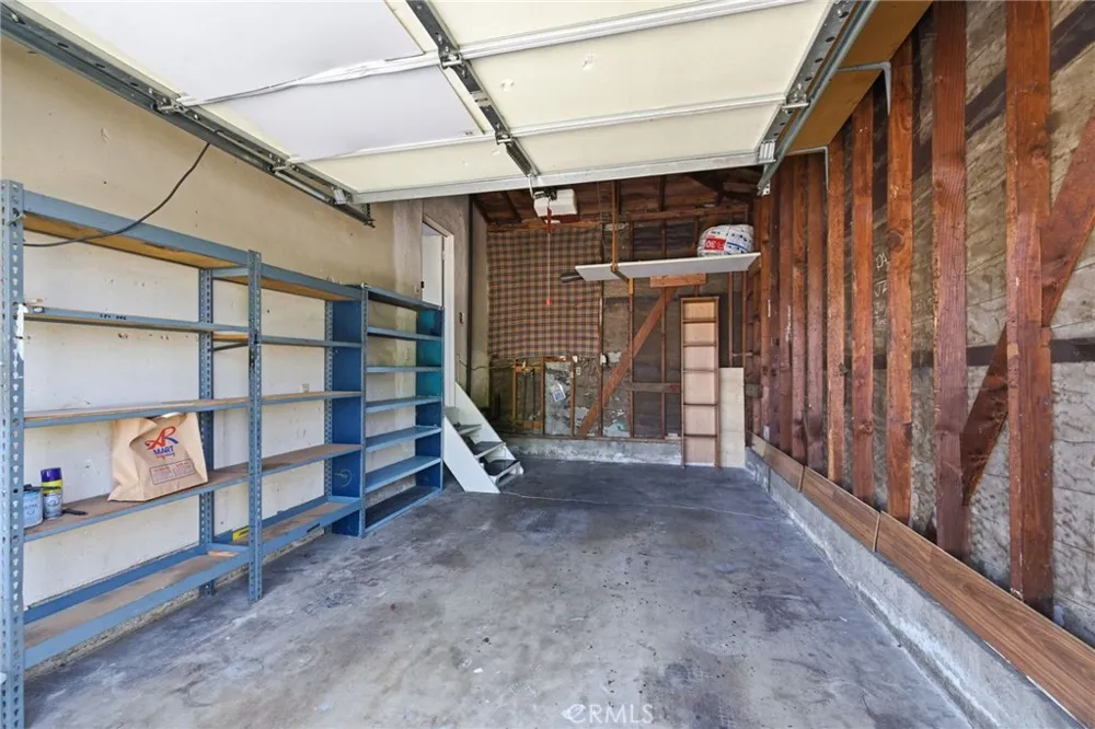 25545 Alliene Lomita, CA 90717
