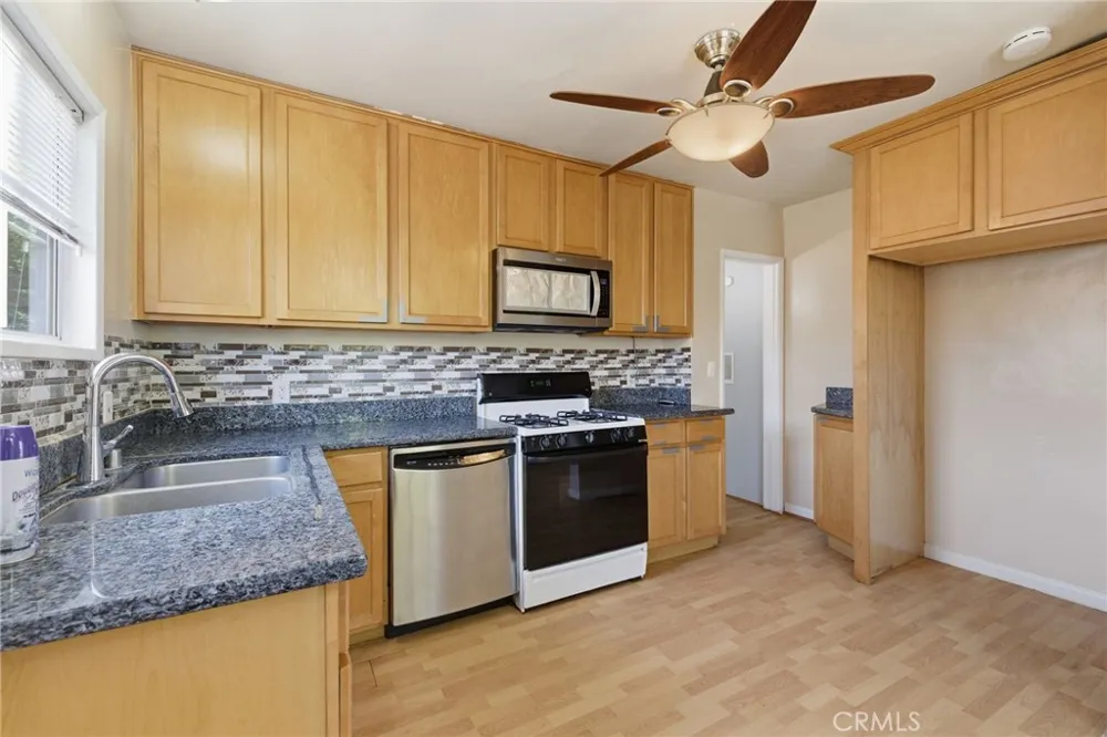 25545 Alliene Lomita, CA 90717