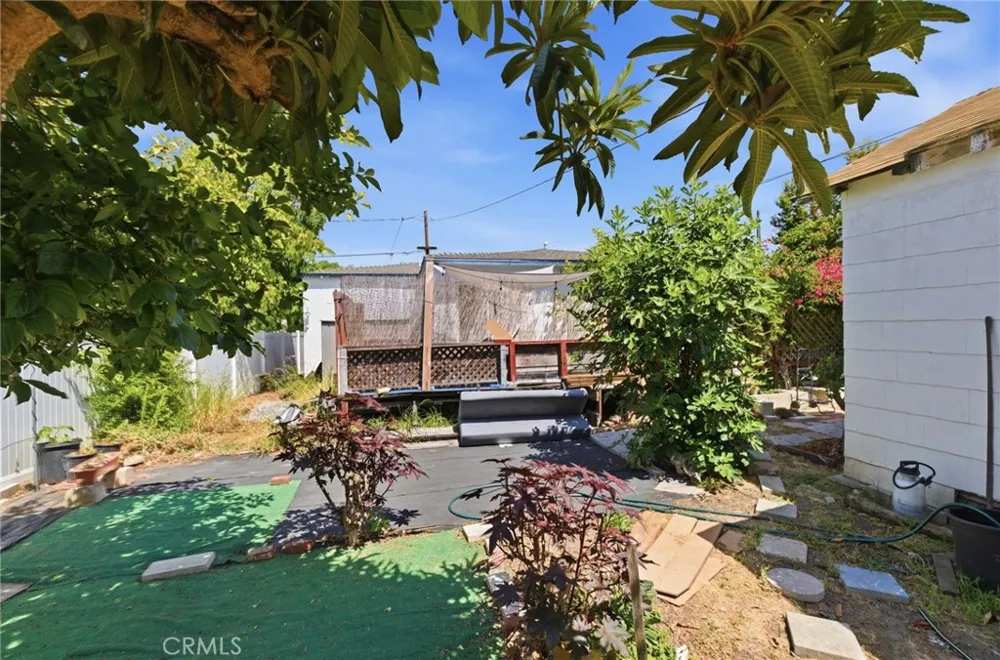 25545 Alliene Lomita, CA 90717