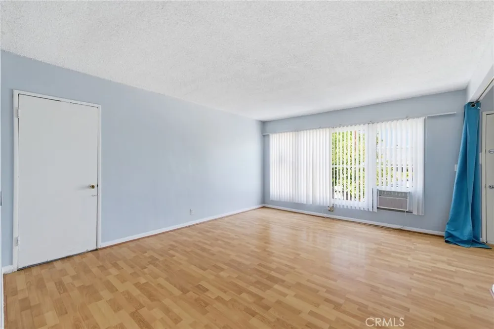 25545 Alliene Lomita, CA 90717