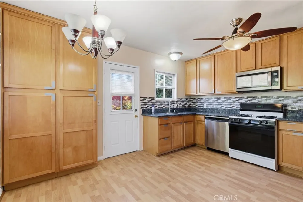 25545 Alliene Lomita, CA 90717