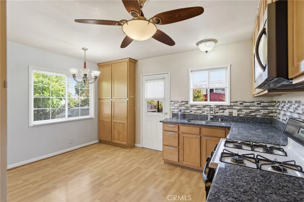 25545 Alliene Lomita, CA 90717